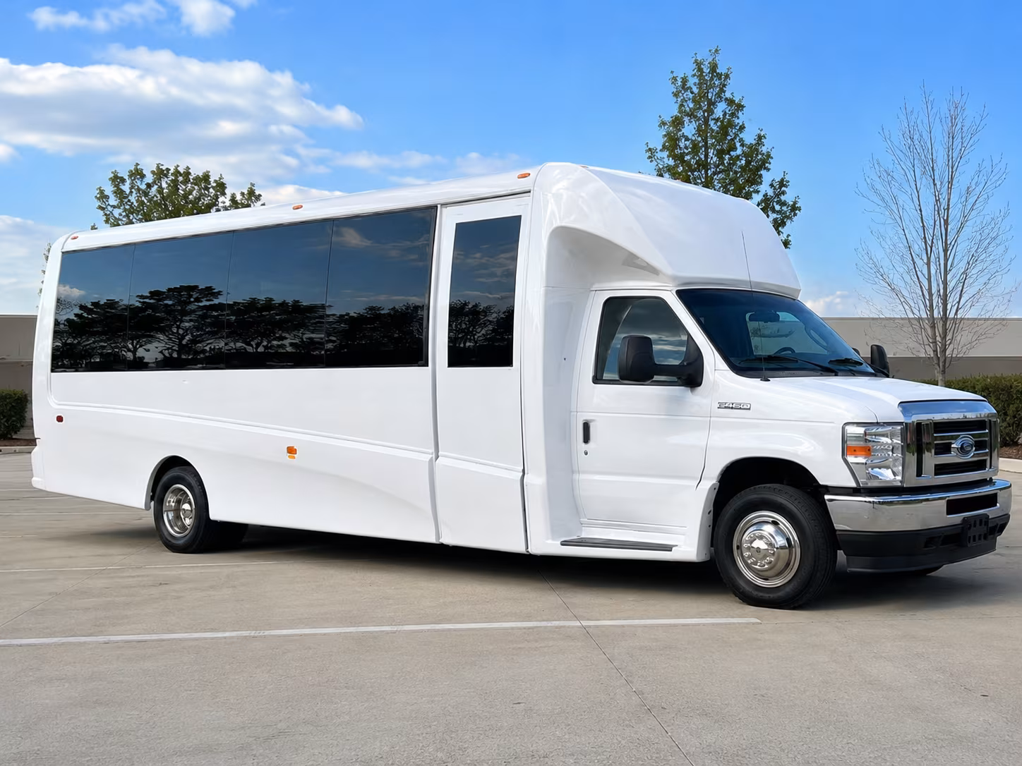 bus rentals for bands performers and touring groups moving through utah
